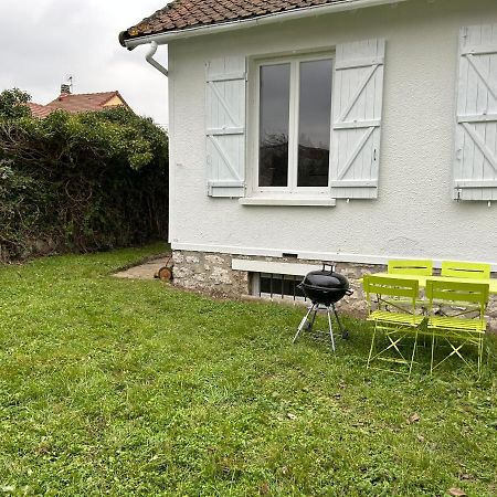 Petite Maison Avec Jardin Dans Banlieue De Paris Cormeilles-en-Parisis Εξωτερικό φωτογραφία