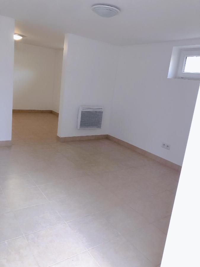 Petite Maison Avec Jardin Dans Banlieue De Paris Cormeilles-en-Parisis Εξωτερικό φωτογραφία